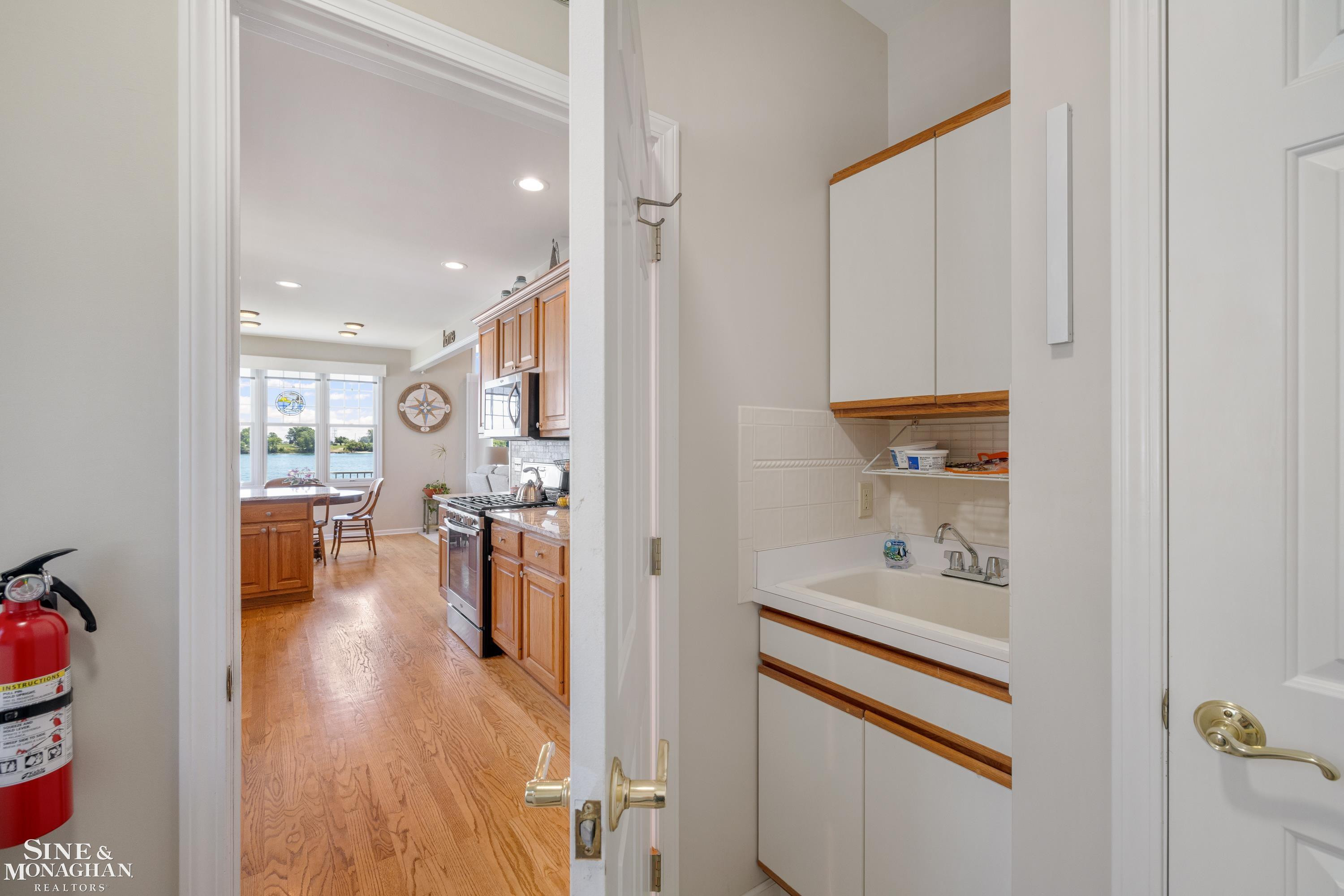 3891 Riverview Terrace, 30, MI — Photo 48