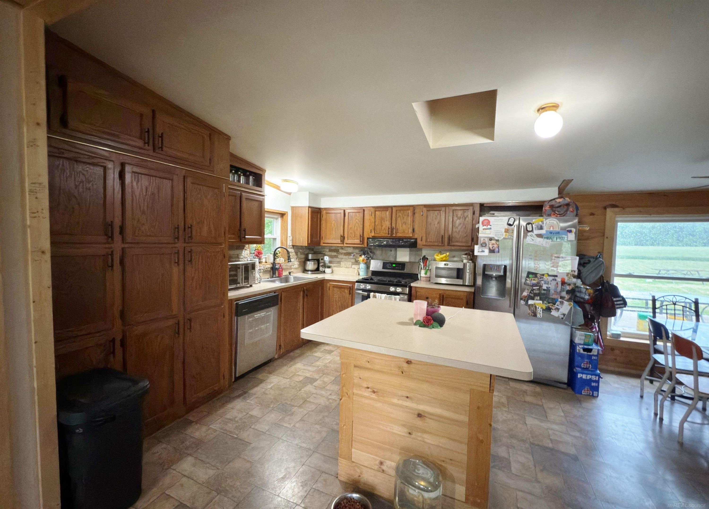 8195 Jordan Road, Yale, MI 48097 — Photo 4