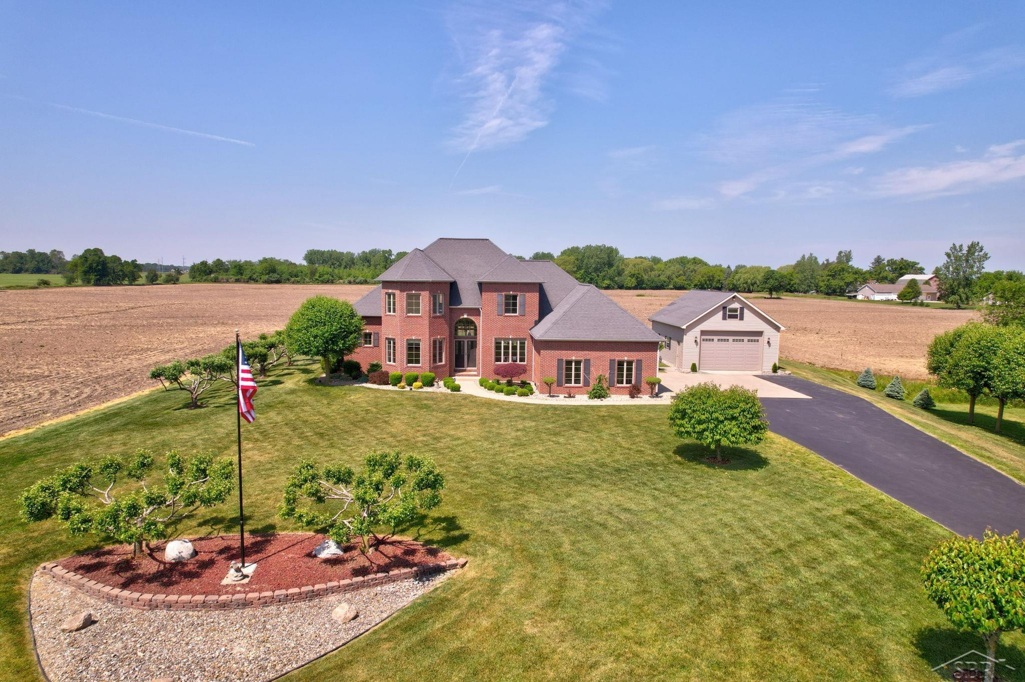 5859 N Center Road, Saginaw, MI 48604 — Photo 2