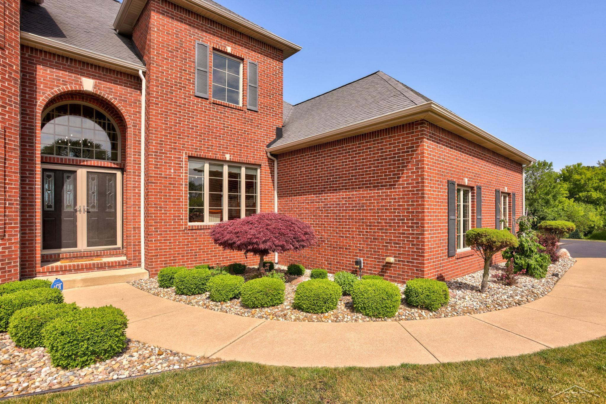5859 N Center Road, Saginaw, MI 48604 — Photo 5