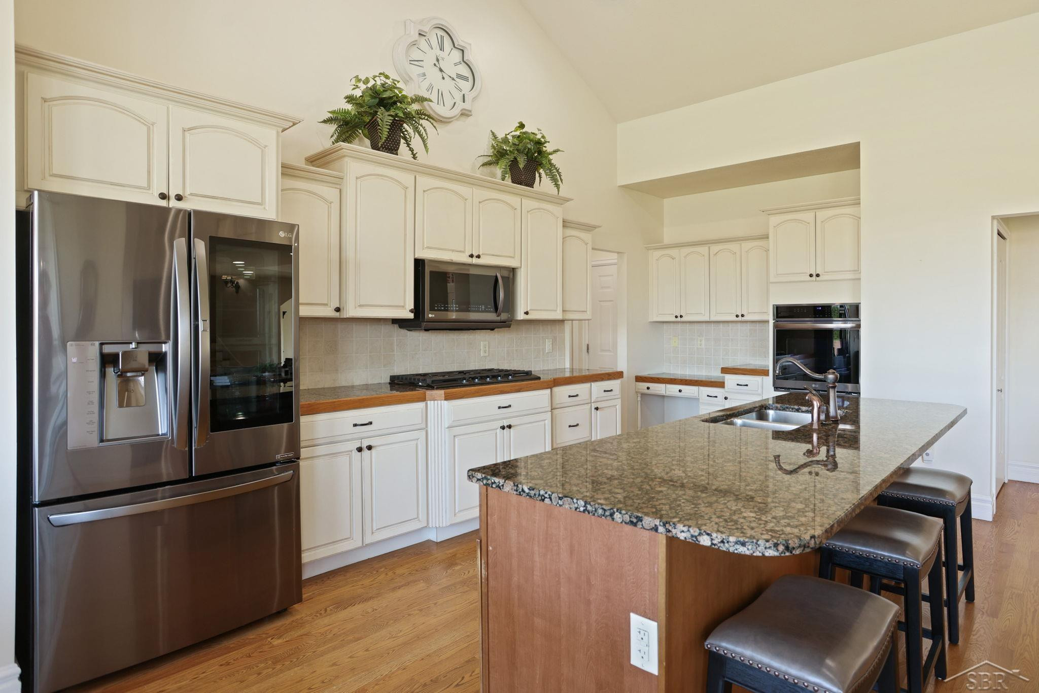5859 N Center Road, Saginaw, MI 48604 — Photo 21