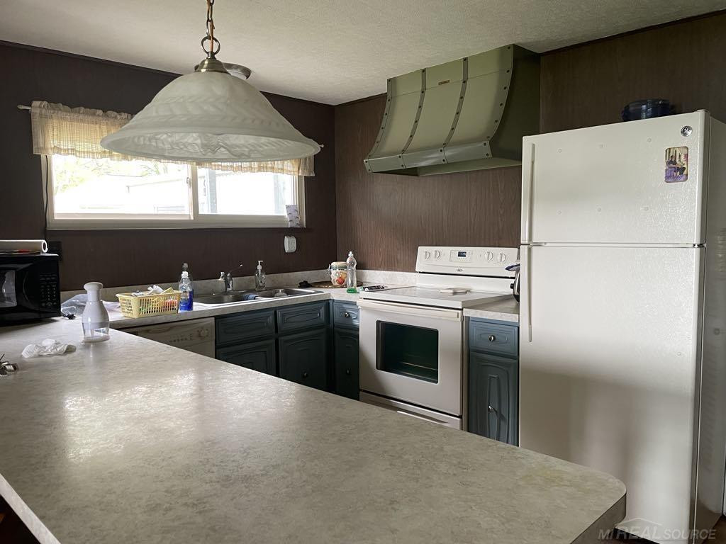 7529 S River Road Road, MI — Photo 2