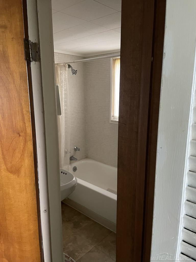 7529 S River Road Road, MI — Photo 8