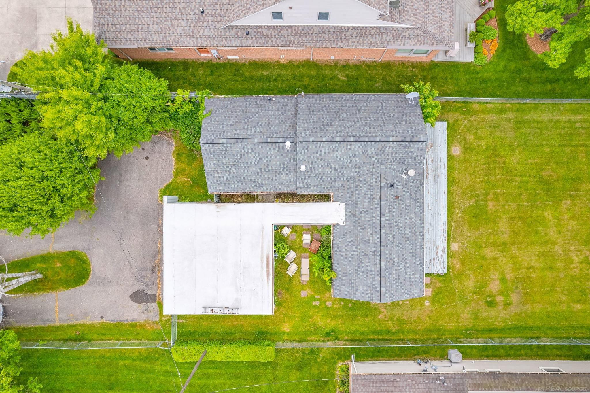 7529 S River Road Road, MI — Photo 29