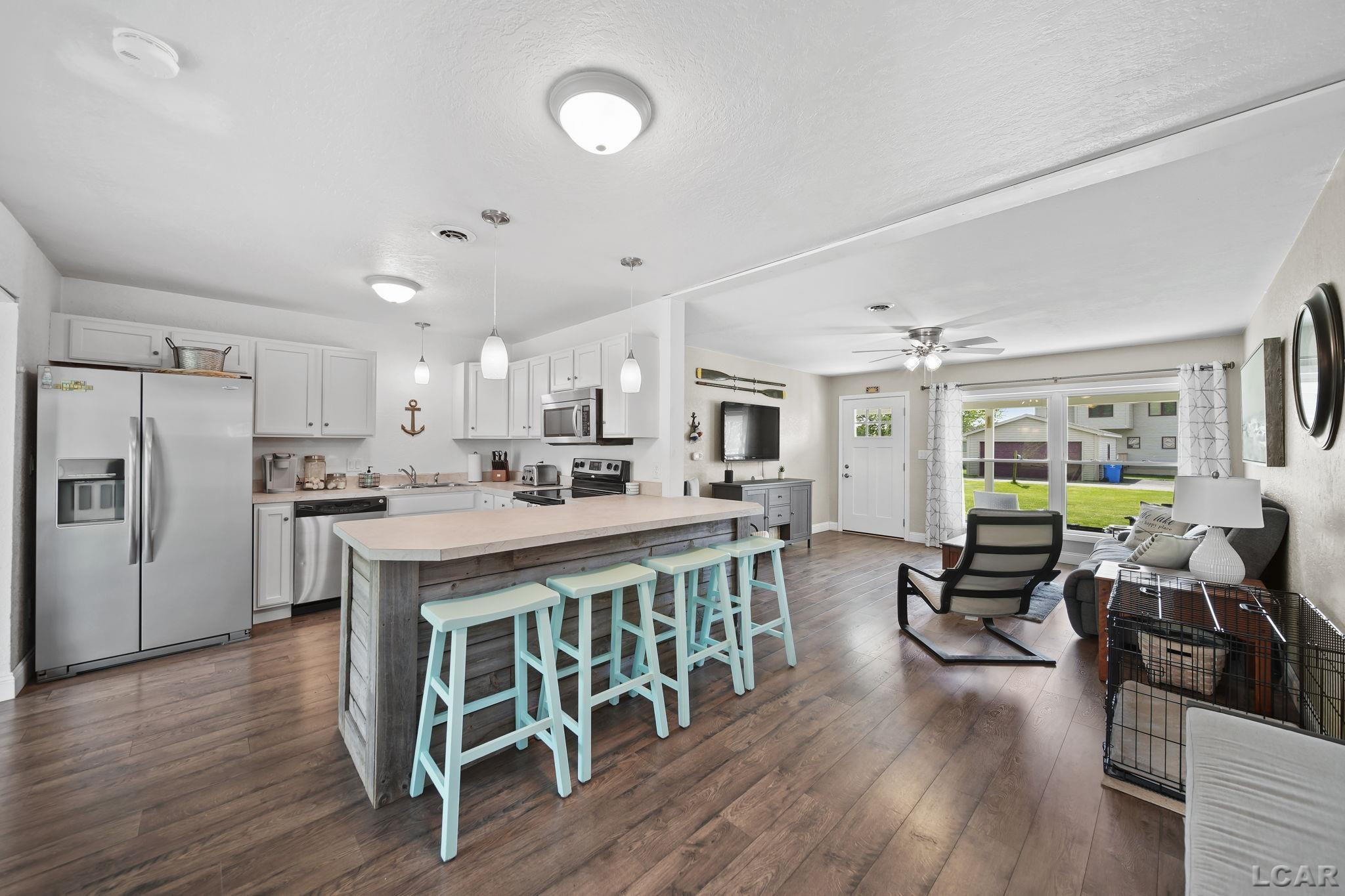 5541 Pleasant Valley Road, Manitou Beach, MI 49253 — Photo 13