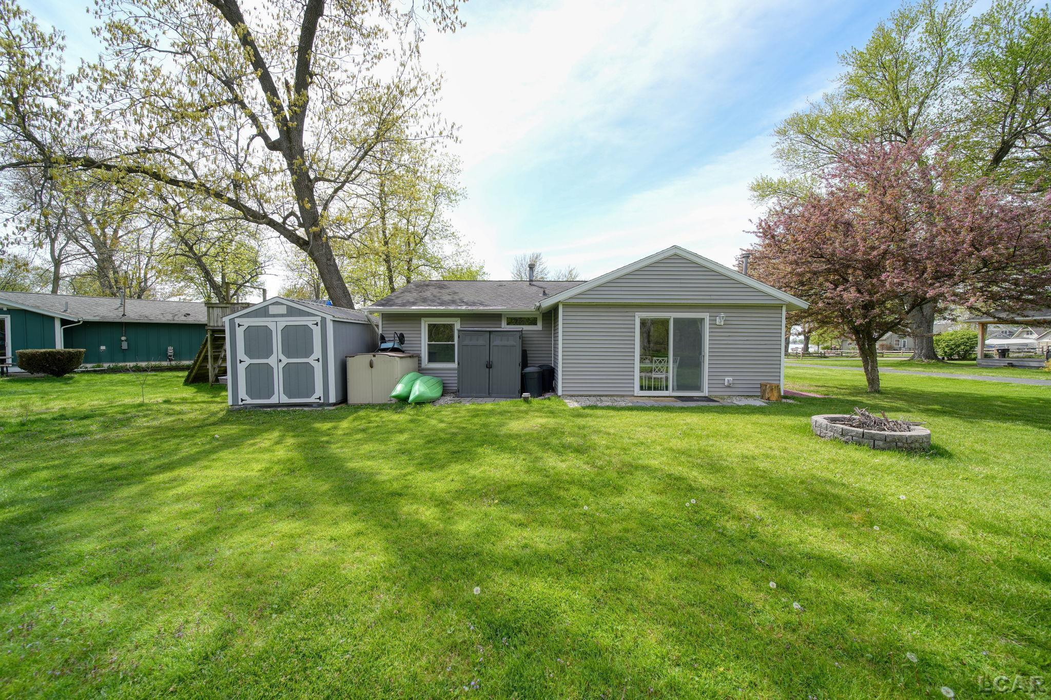 5541 Pleasant Valley Road, Manitou Beach, MI 49253 — Photo 31