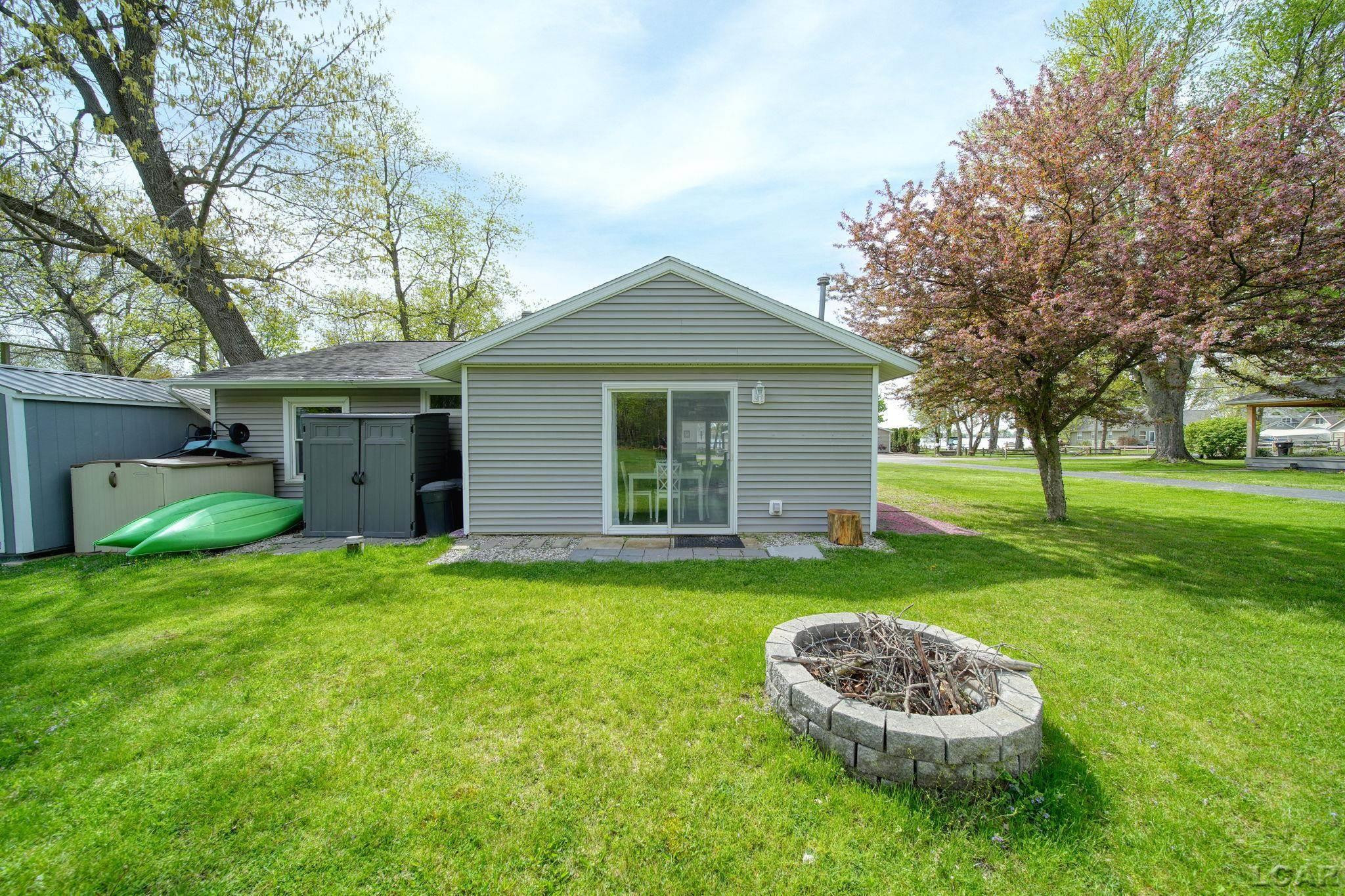 5541 Pleasant Valley Road, Manitou Beach, MI 49253 — Photo 32