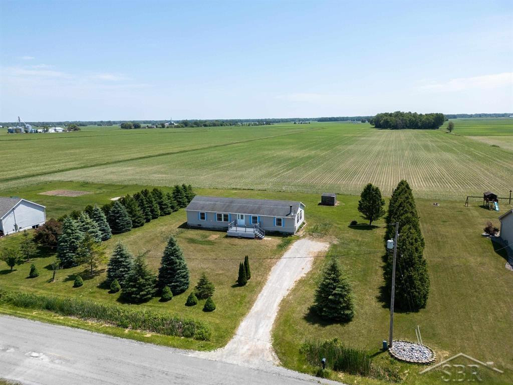 3227 S 11 Mile Road, Auburn, MI 48611 — Photo 3