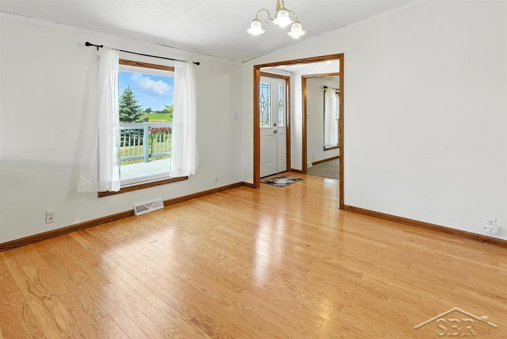 3227 S 11 Mile Road, Auburn, MI 48611 — Photo 9
