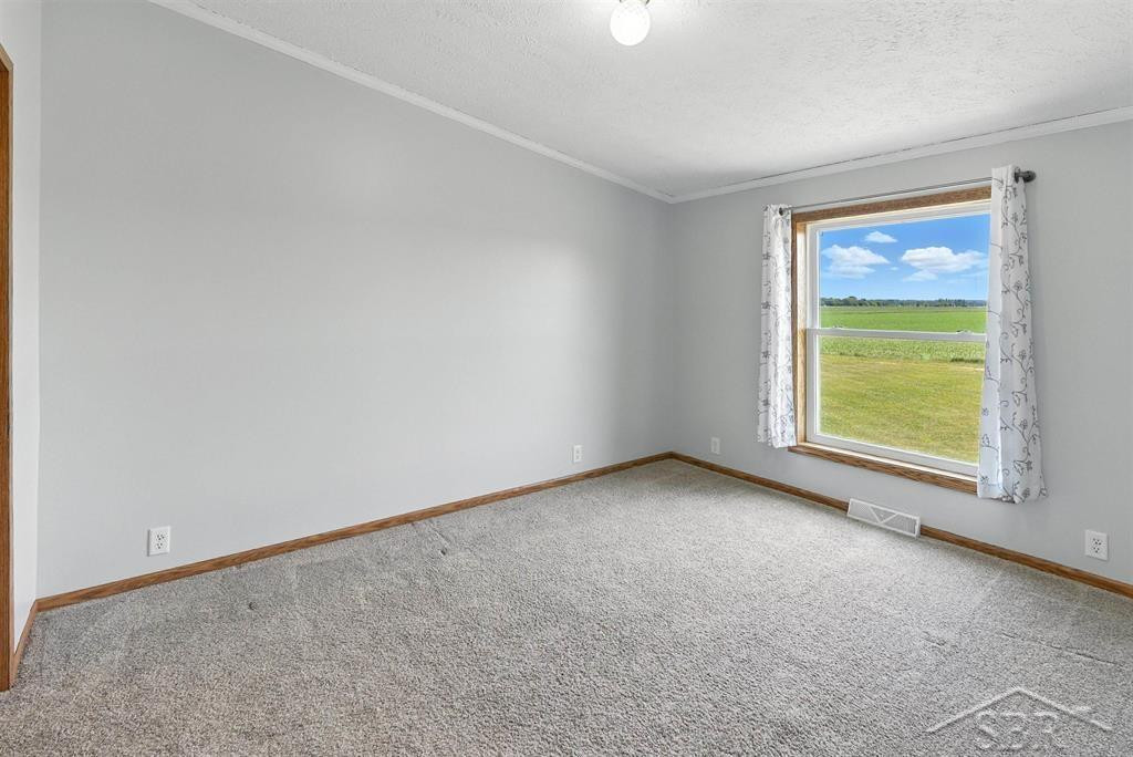 3227 S 11 Mile Road, Auburn, MI 48611 — Photo 22
