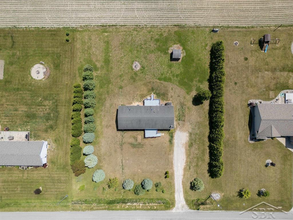 3227 S 11 Mile Road, Auburn, MI 48611 — Photo 33