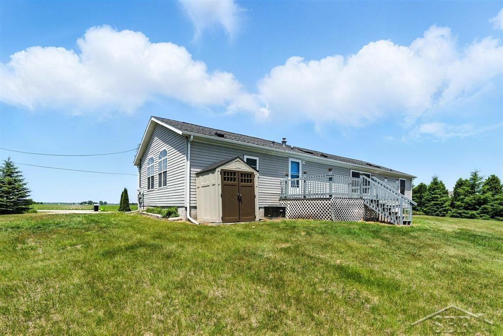 3227 S 11 Mile Road, Auburn, MI 48611 — Photo 38
