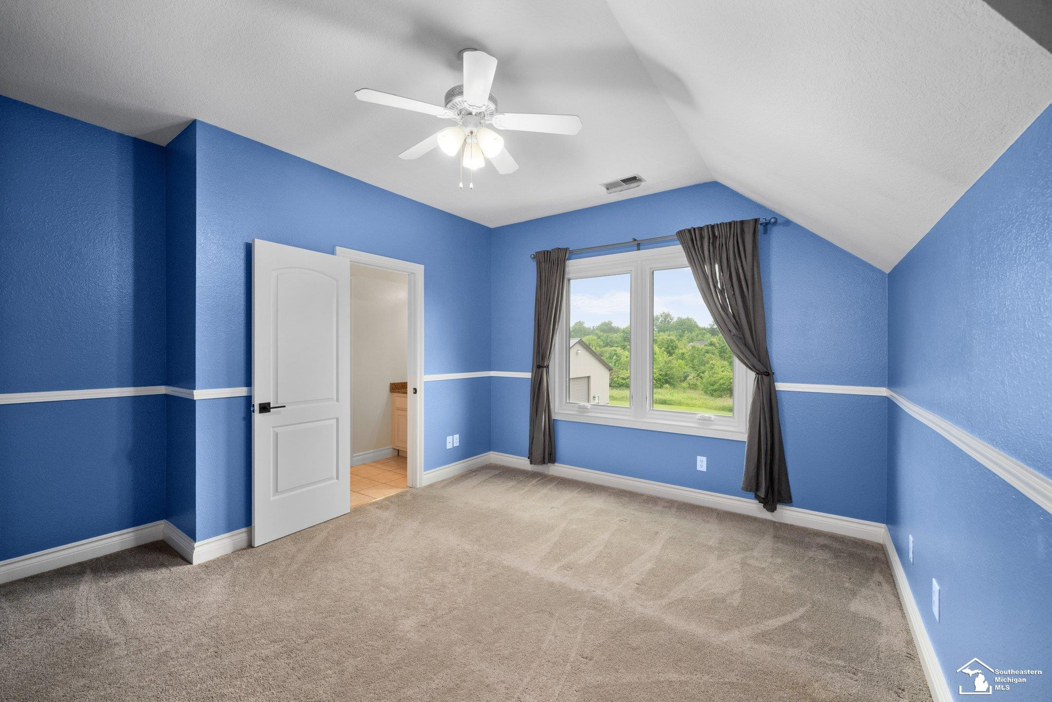 11694 Robinshire Street, Temperance, MI 48182 — Photo 24
