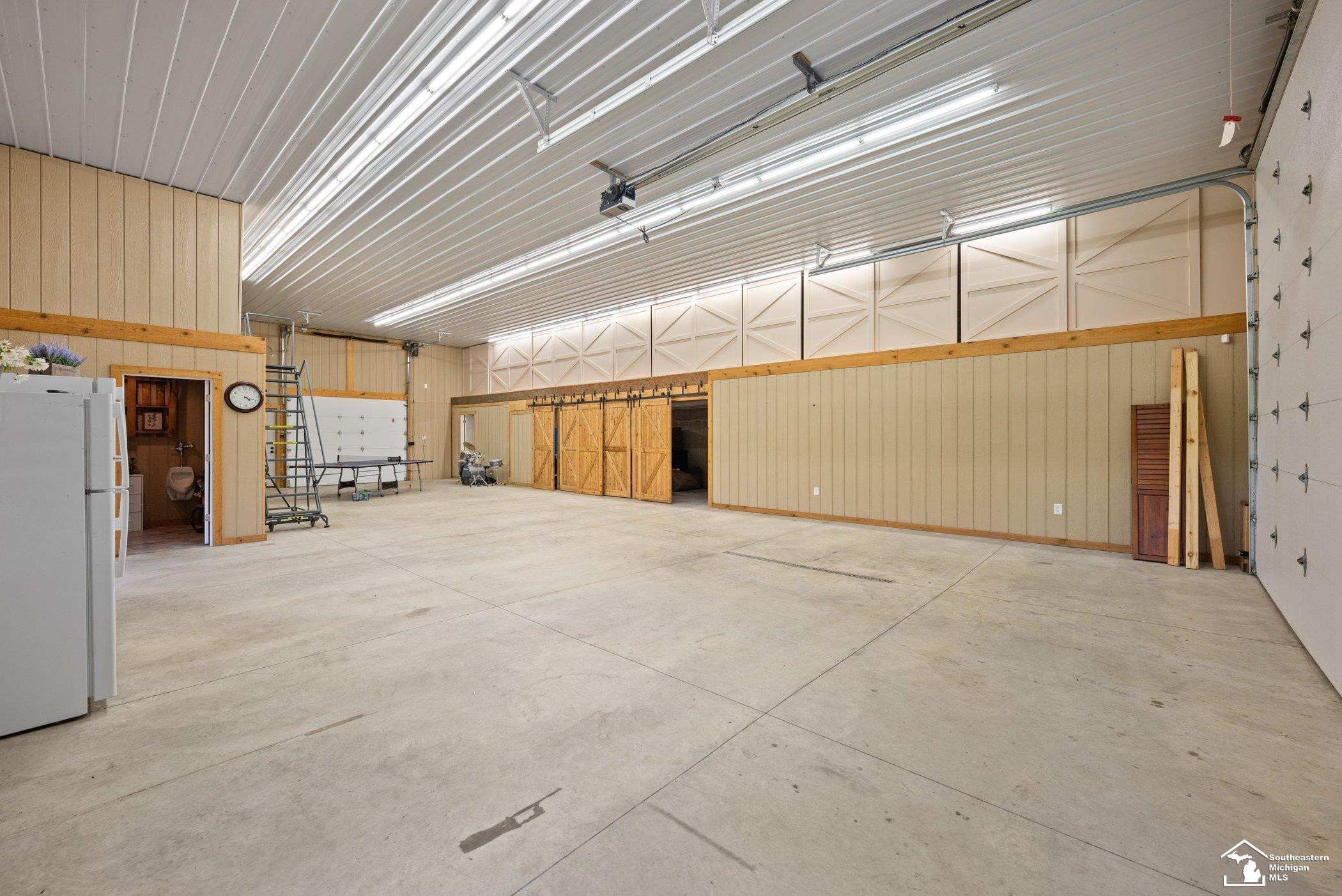 11694 Robinshire Street, Temperance, MI 48182 — Photo 34