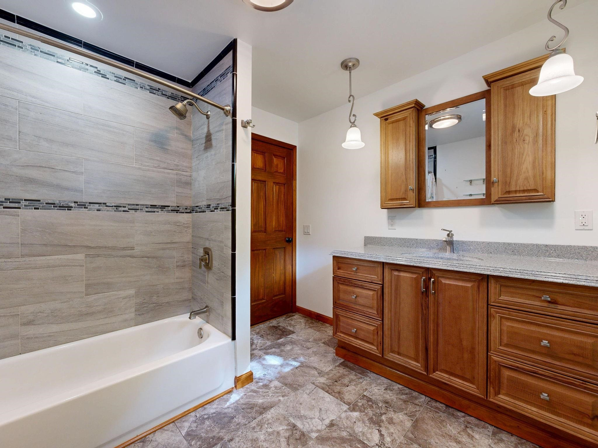 5724 E Townline Road, Birch Run, MI 48415 — Photo 34
