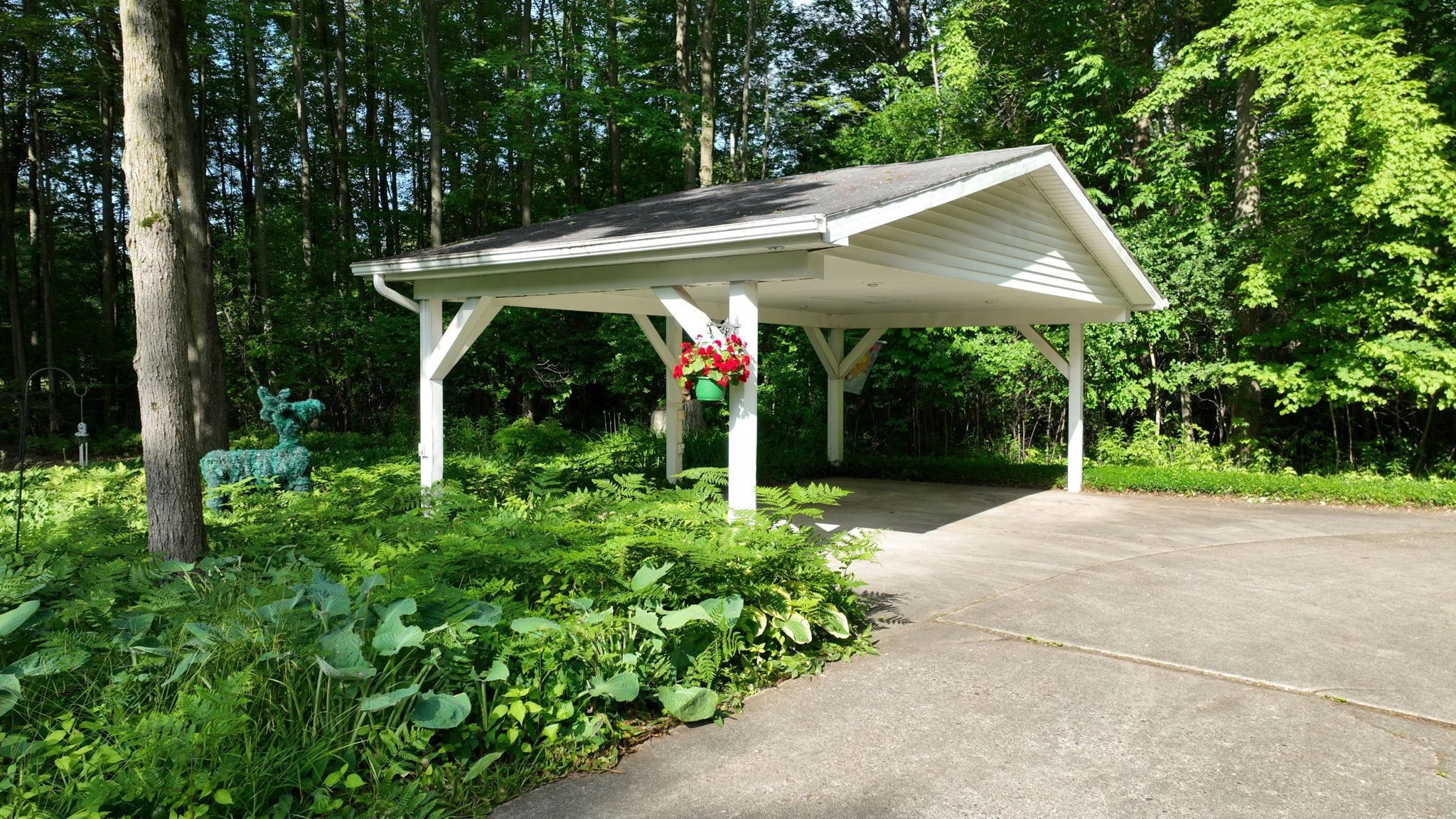 5724 E Townline Road, Birch Run, MI 48415 — Photo 45