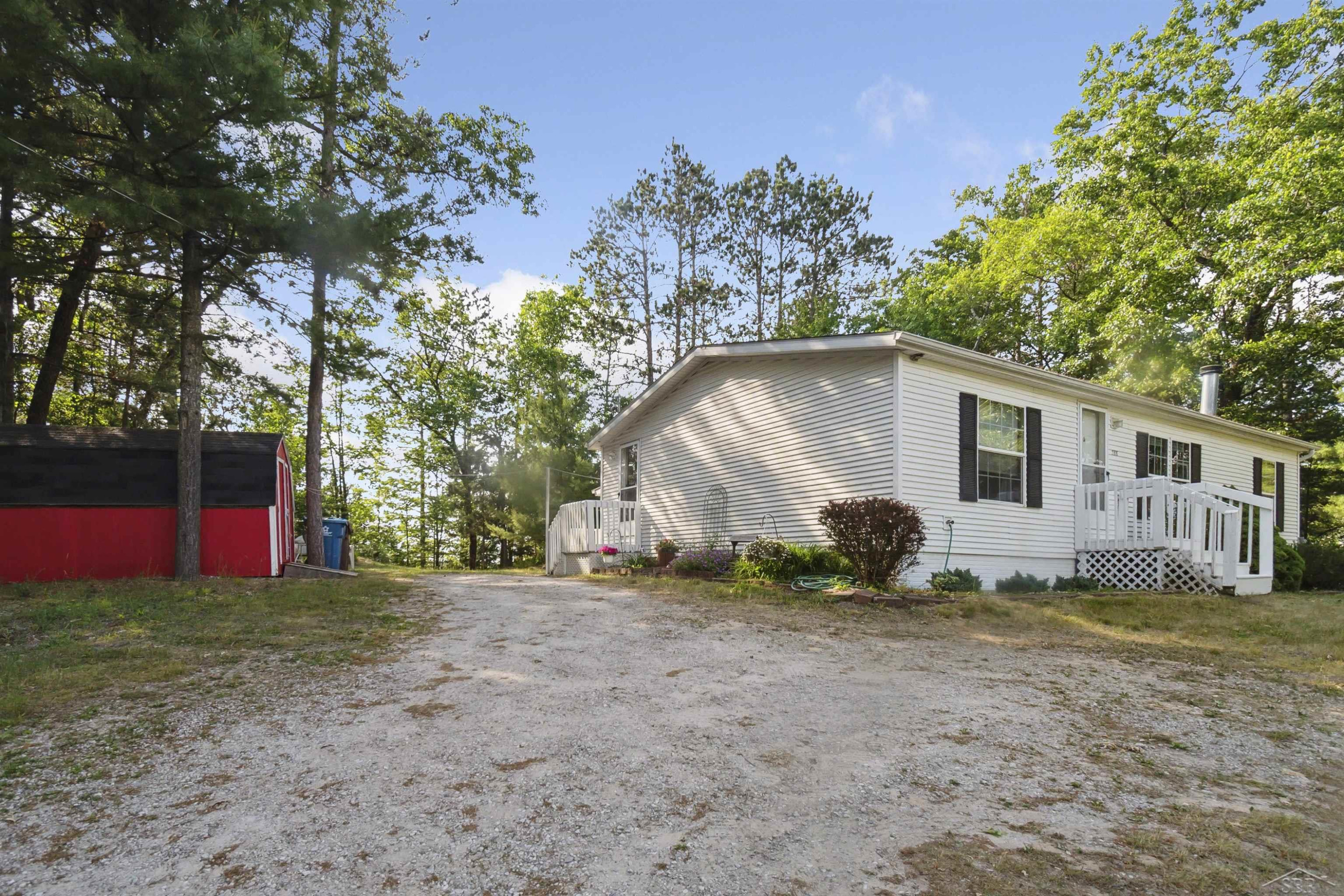 366 Pinnacle Drive, Omer, MI 48749 — Photo 5