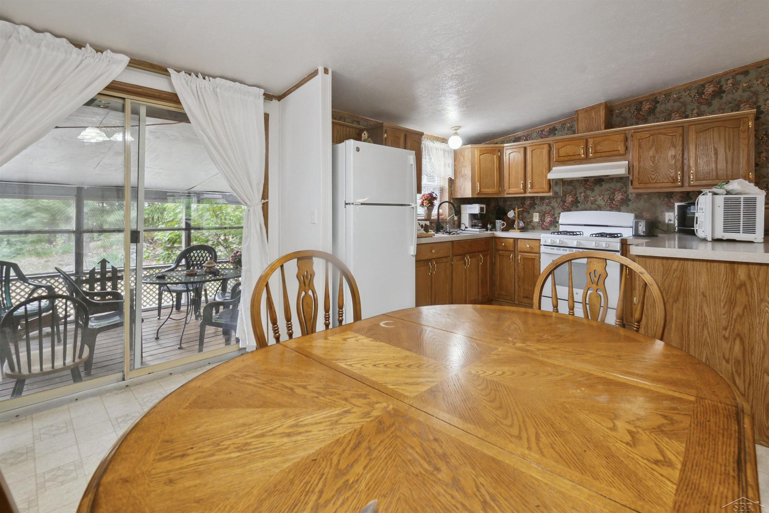 366 Pinnacle Drive, Omer, MI 48749 — Photo 17