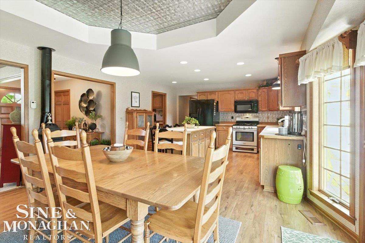 7119 Simons Street, Lexington, MI 48450 — Photo 10