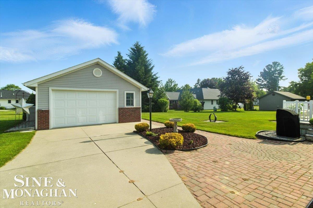 7119 Simons Street, Lexington, MI 48450 — Photo 34