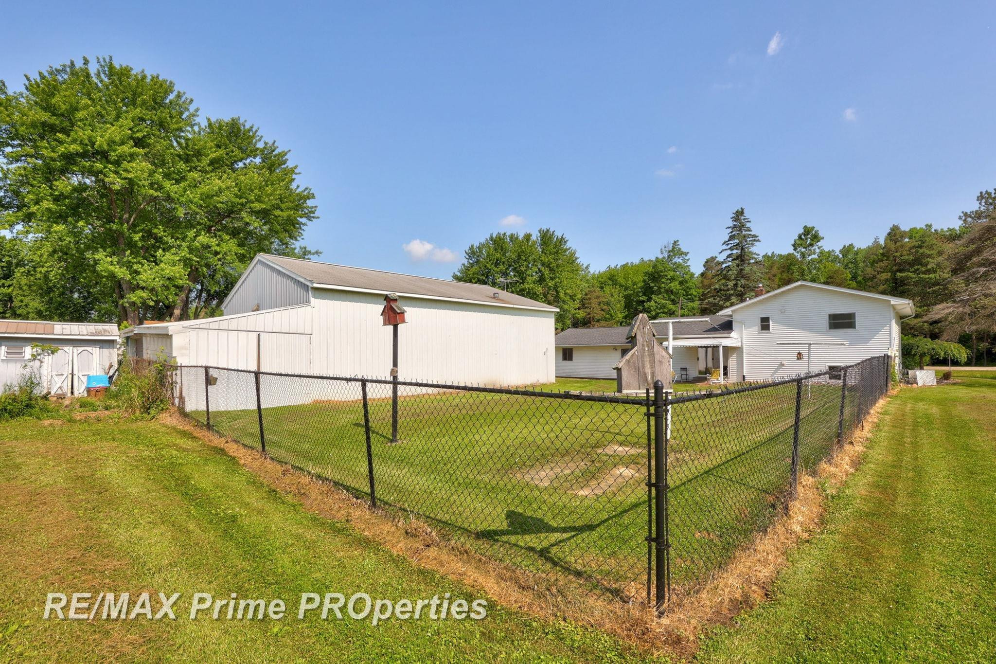4078 E Lake Road, Clio, MI 48420 — Photo 42
