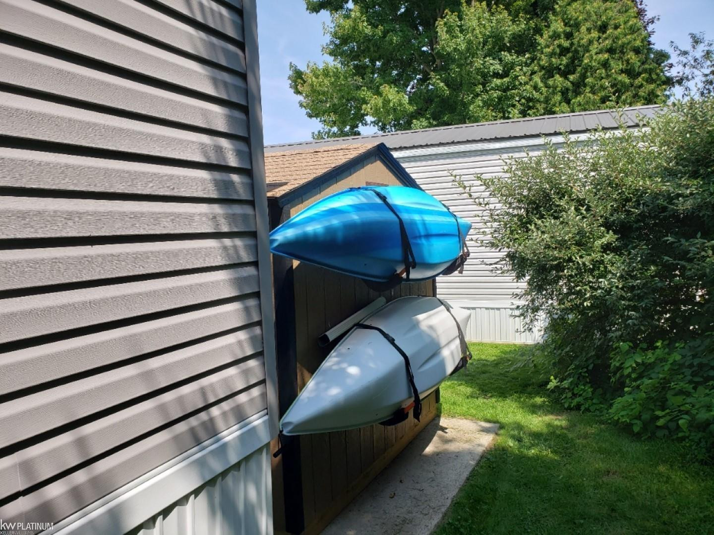 258 W Shoreline Drive, Port Sanilac, MI 48469 — Photo 17