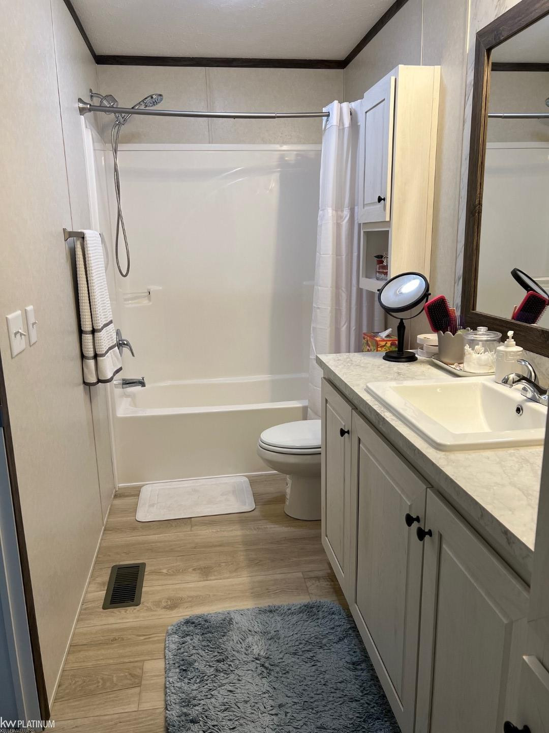 258 W Shoreline Drive, Port Sanilac, MI 48469 — Photo 38