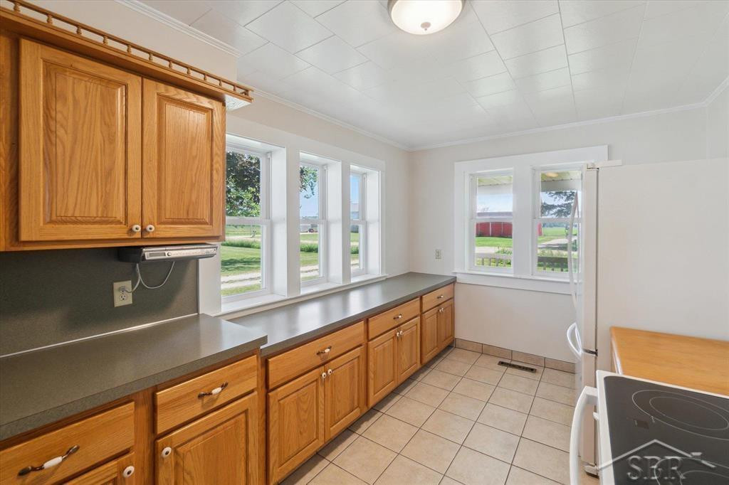 3715 NE Countyline Road, Merrill, MI 48637 — Photo 10