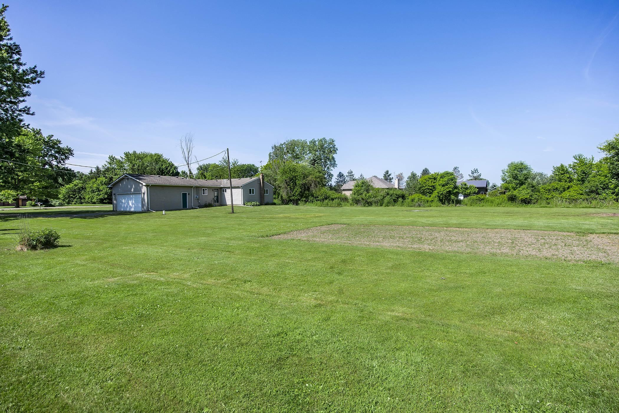 19211 31 mile Road, MI — Photo 28