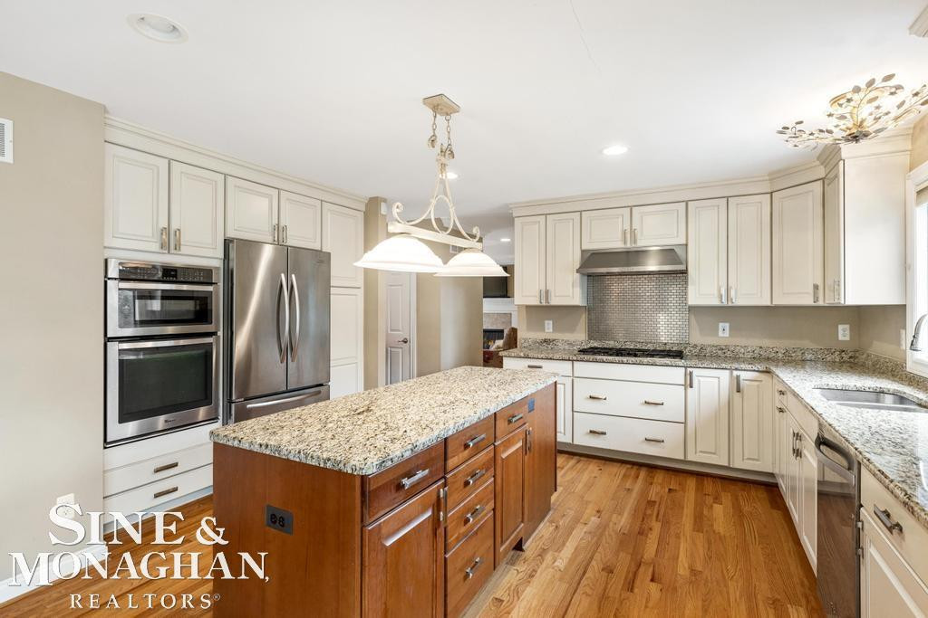 1001 Lake Shore Road, Grosse Pointe Shores, MI 48236 — Photo 7