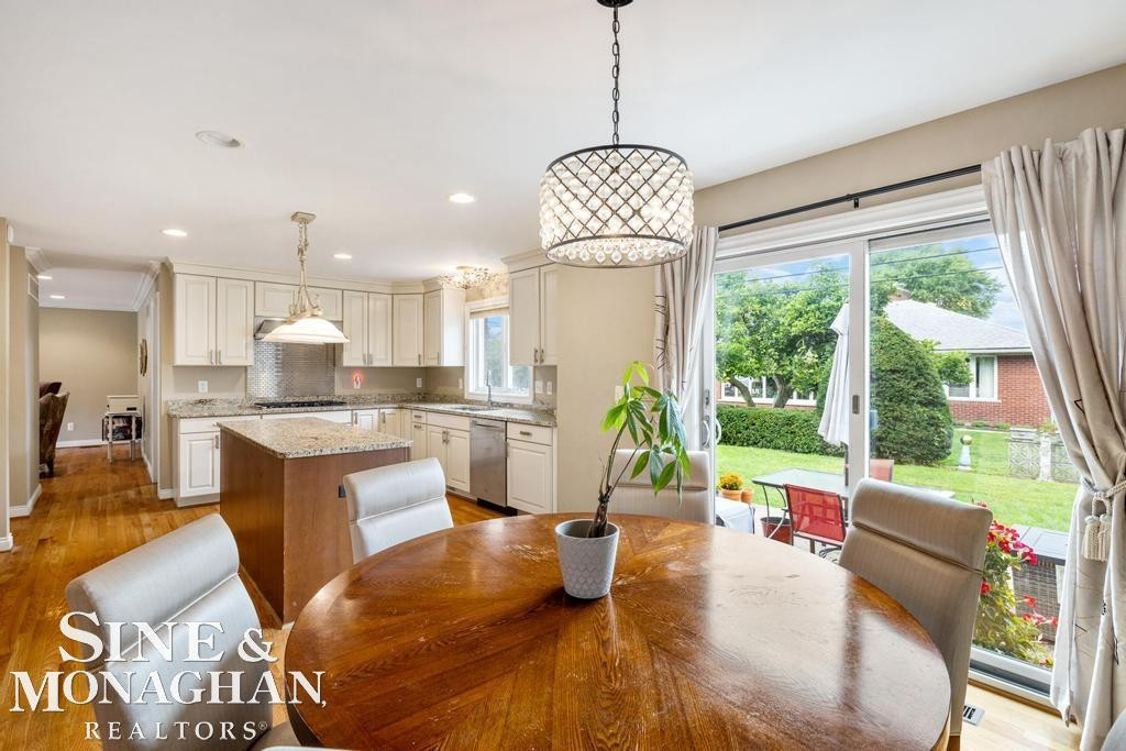 1001 Lake Shore Road, Grosse Pointe Shores, MI 48236 — Photo 11