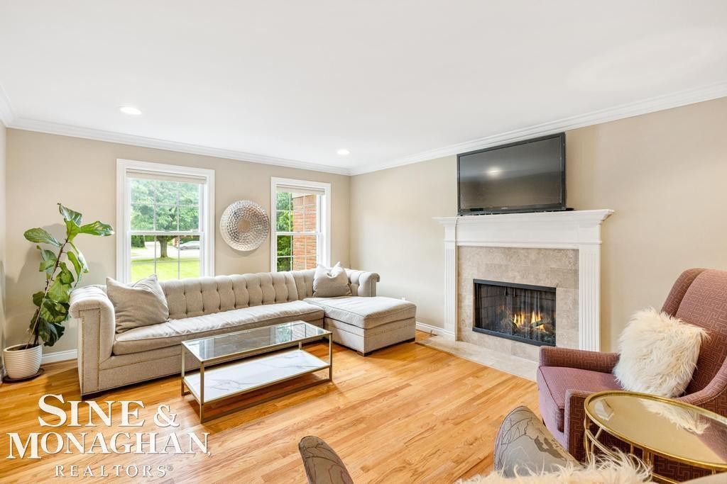 1001 Lake Shore Road, Grosse Pointe Shores, MI 48236 — Photo 13