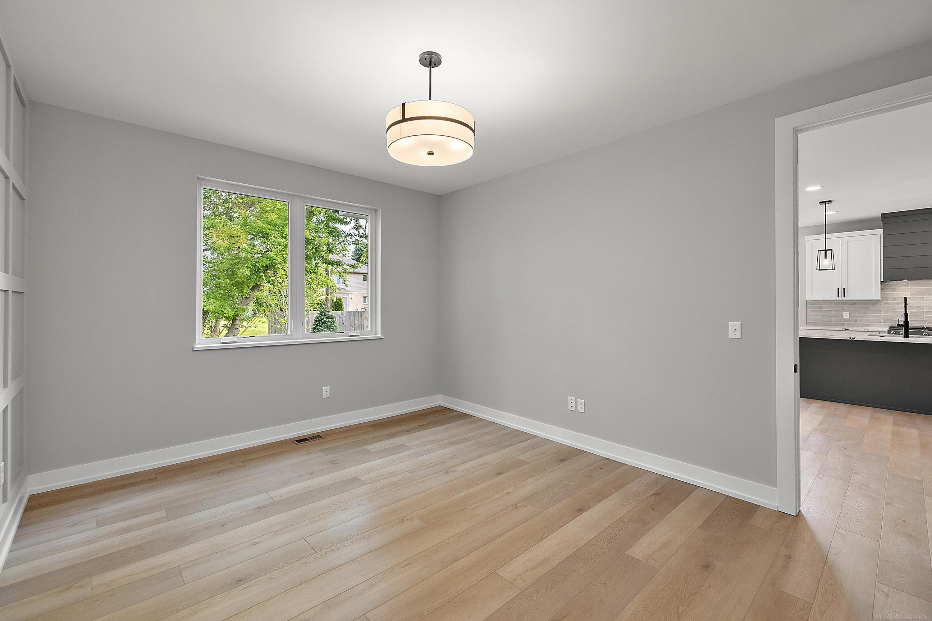 5793 Heights Boulevard, Sterling Heights, MI 48314 — Photo 31