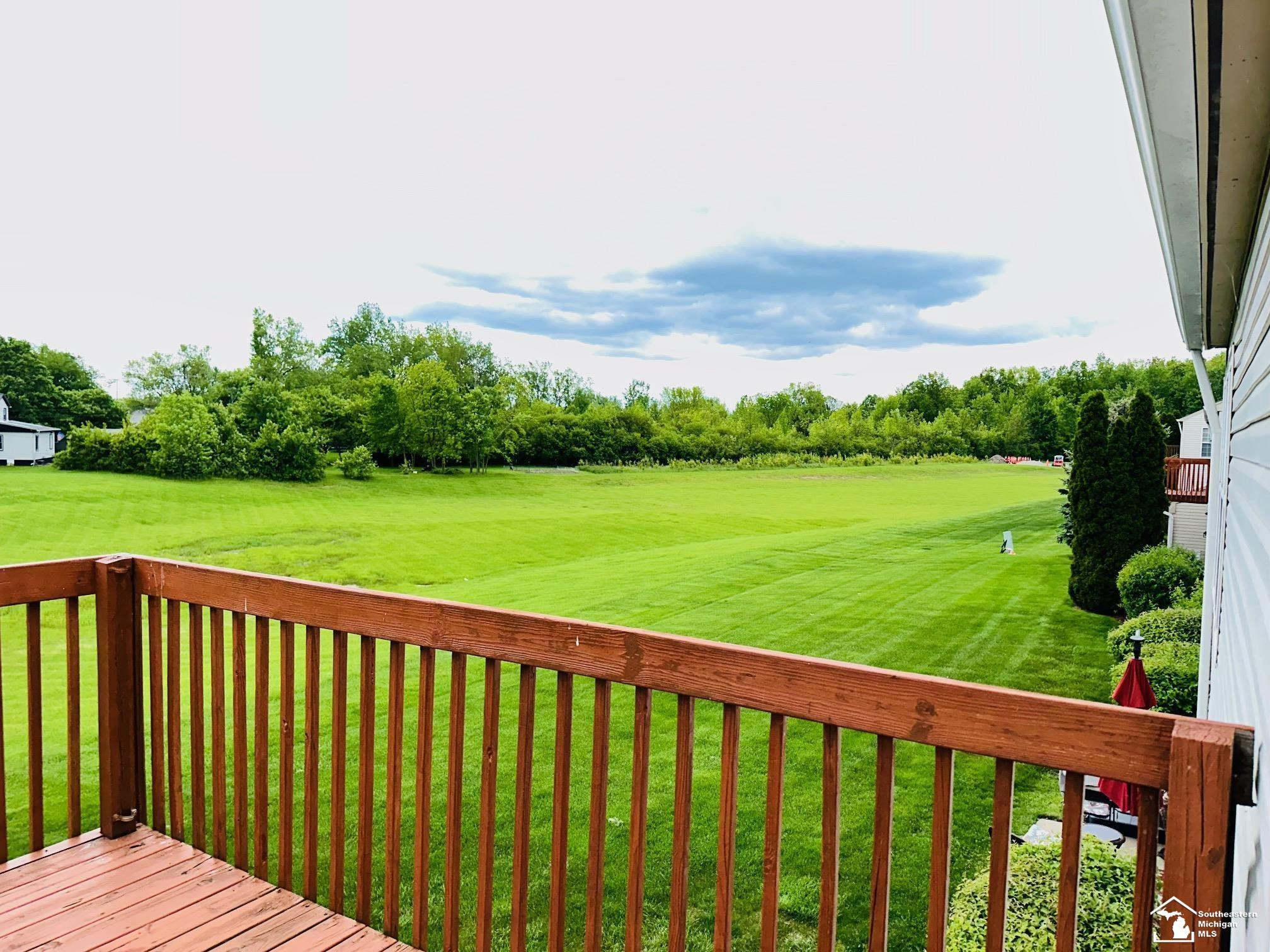 26687 Kirkway Circle, MI 48183 — Photo 15