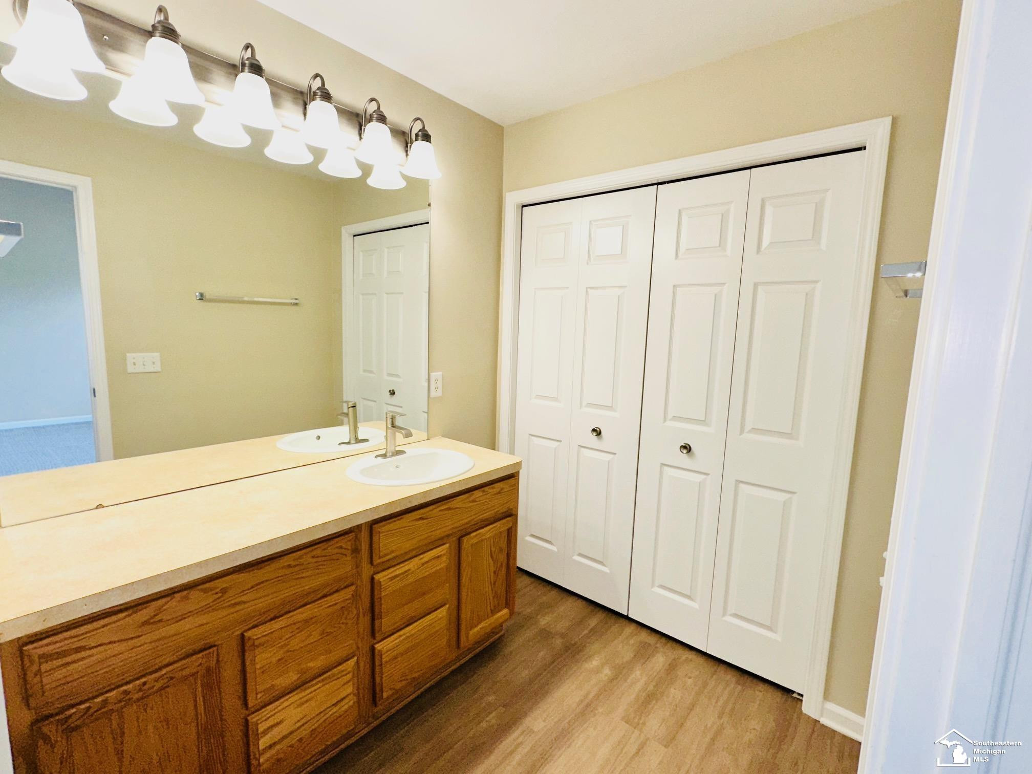 26687 Kirkway Circle, MI 48183 — Photo 24