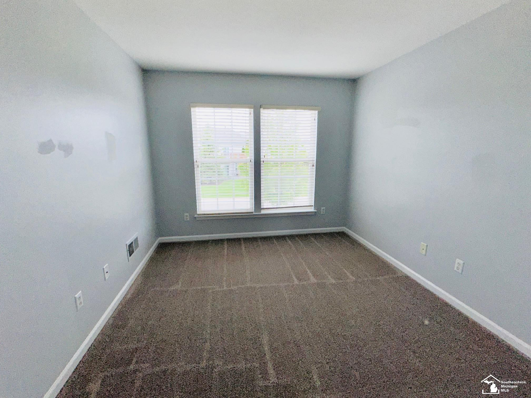 26687 Kirkway Circle, MI 48183 — Photo 29
