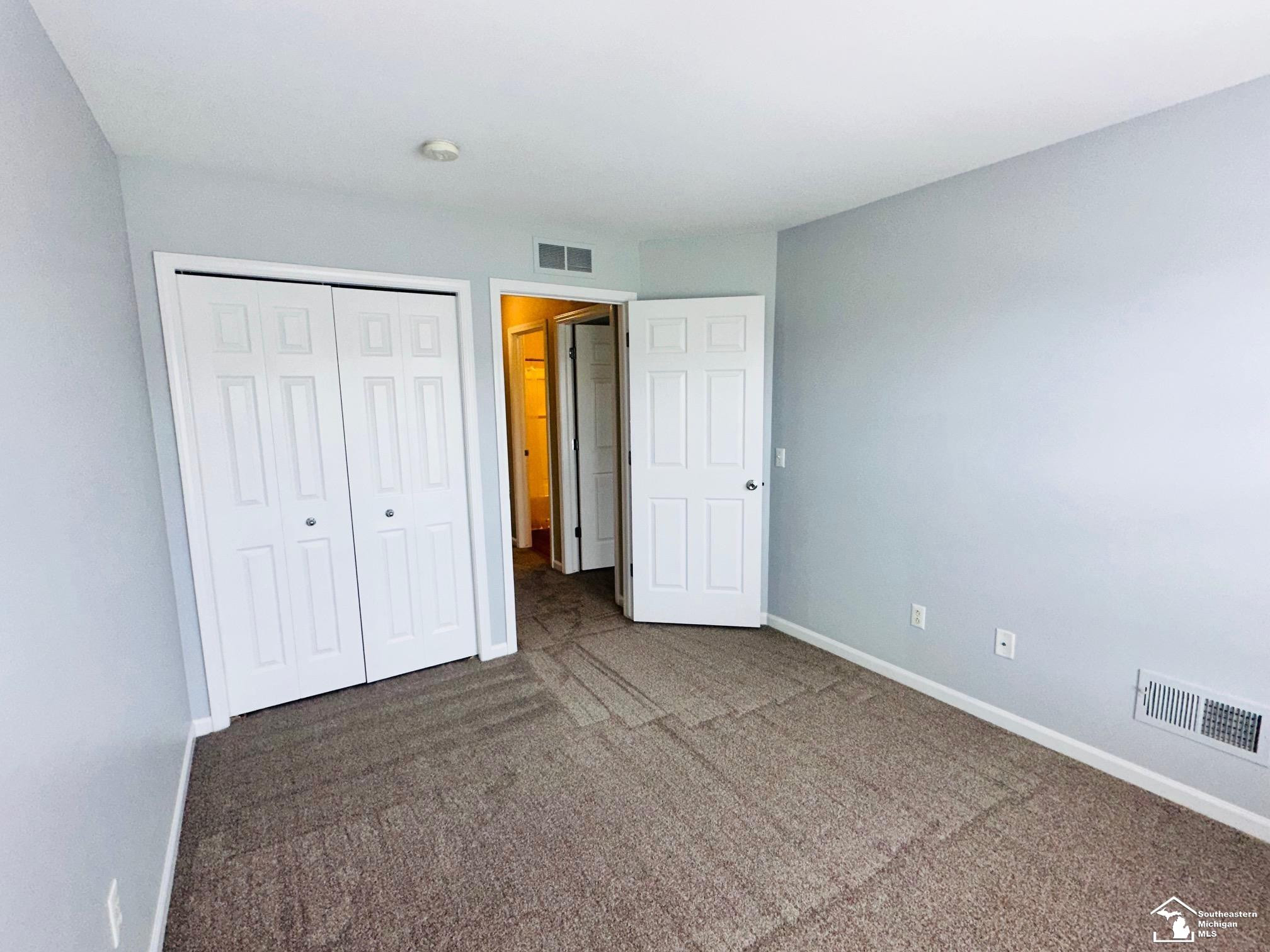 26687 Kirkway Circle, MI 48183 — Photo 30