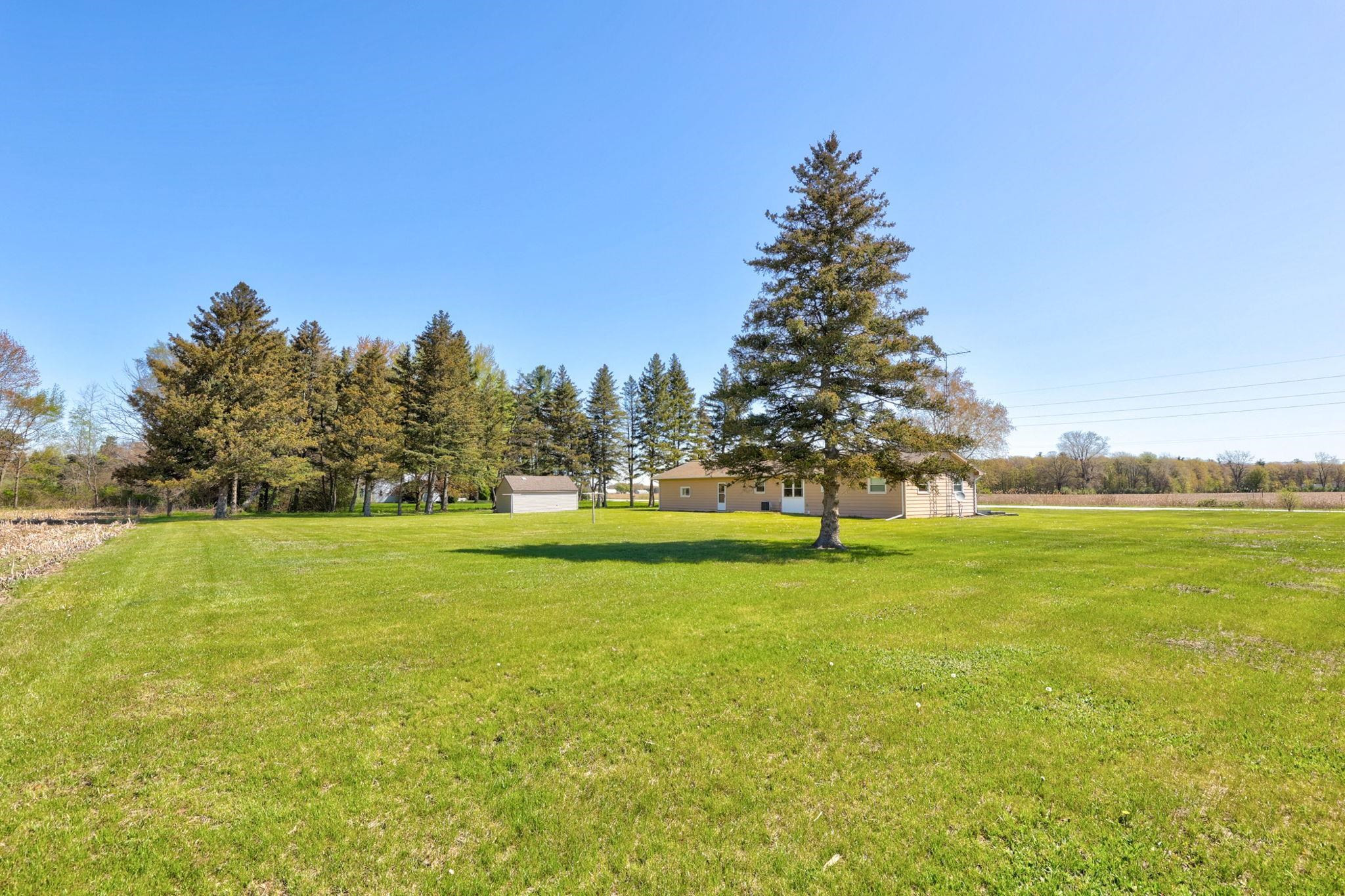 9800 Gera Road, Birch Run, MI 48415 — Photo 14
