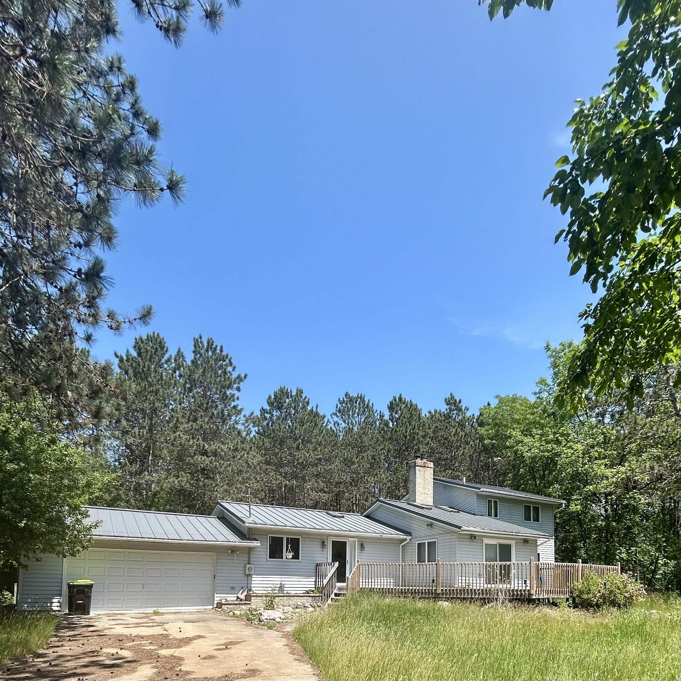 218 W Stover Road, Standish, MI 48658 — front exterior