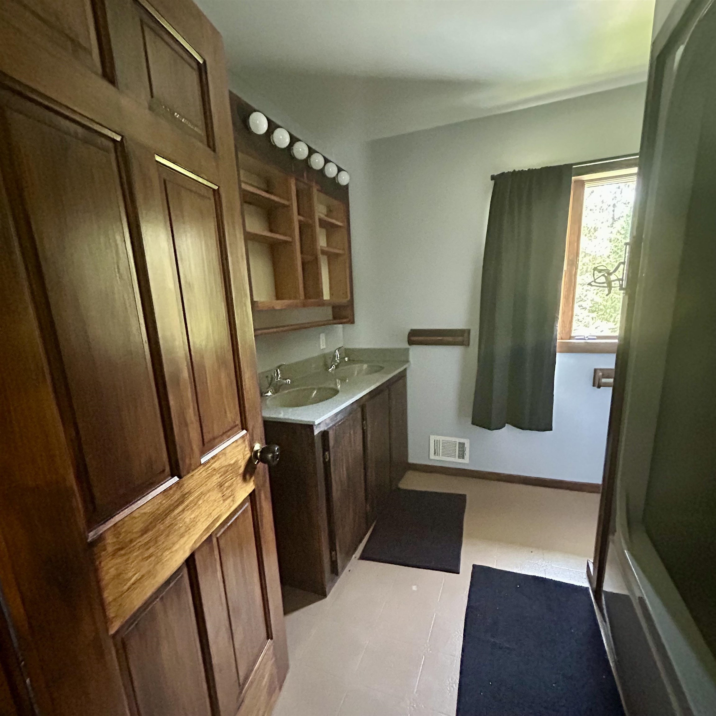 218 W Stover Road, Standish, MI 48658 — Photo 19