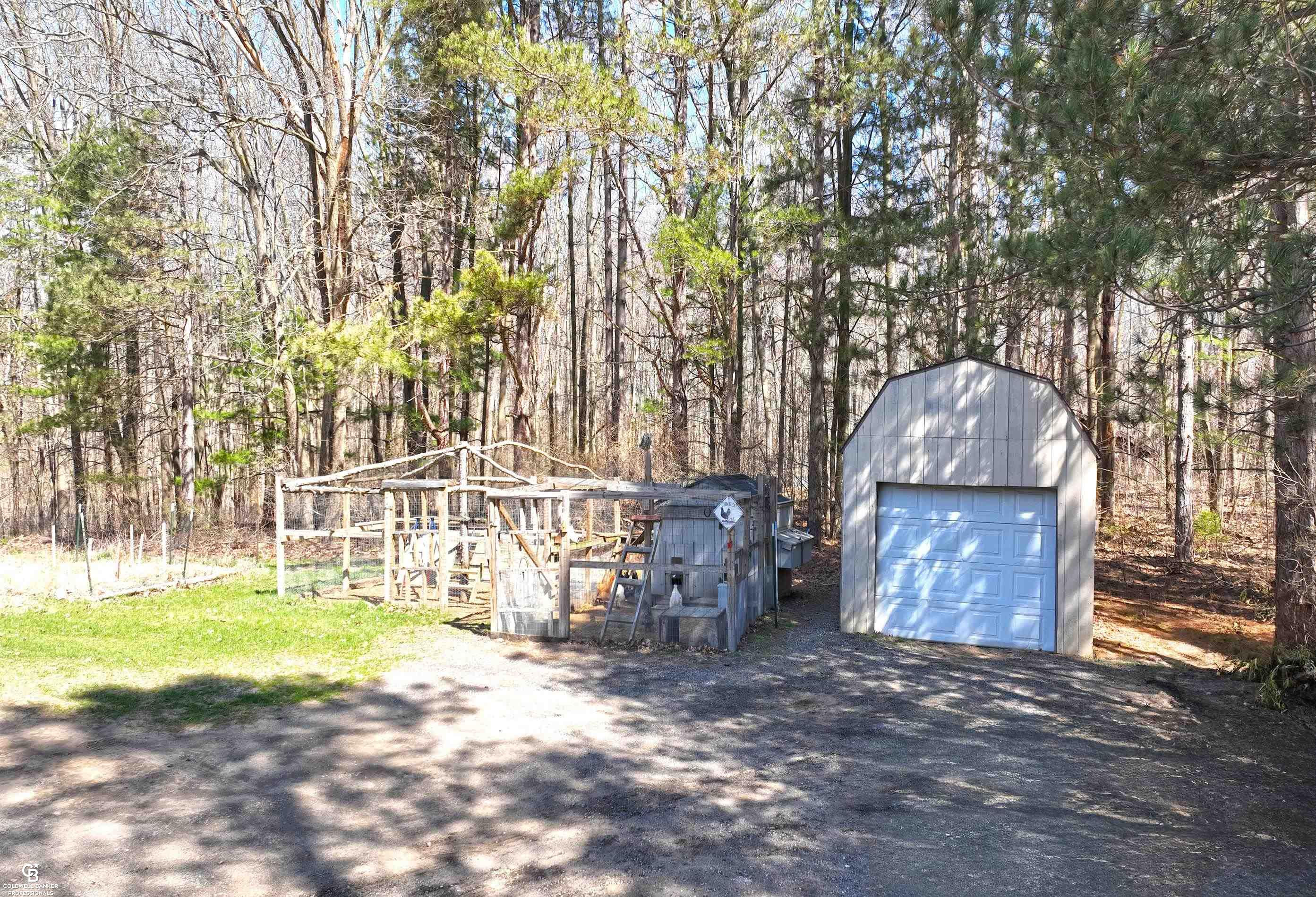 2671 Heritage Ln Lane, Lapeer, MI 48446 — Photo 34
