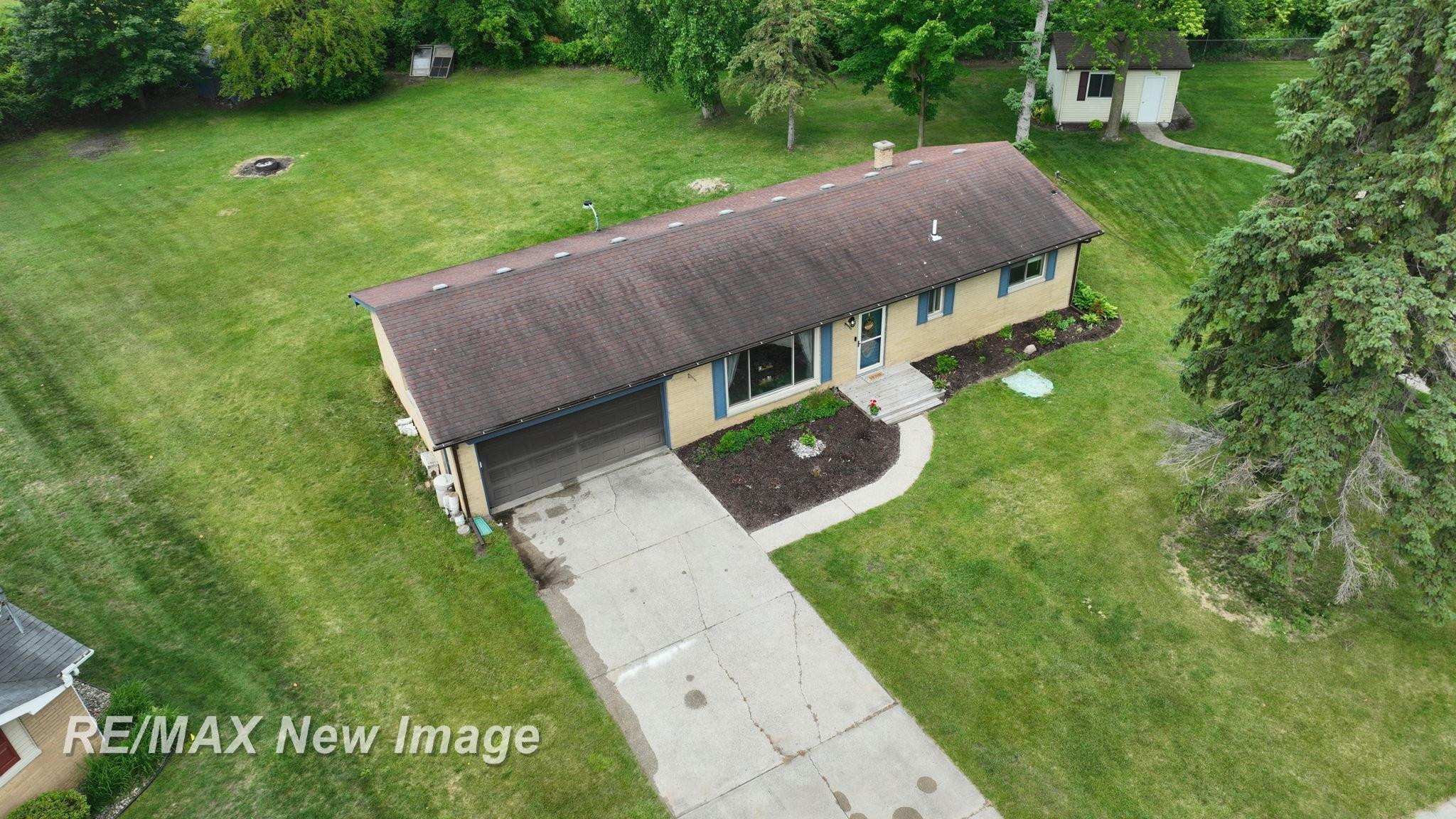 5071 Heidi Lane, Saginaw, MI 48604 — Photo 6