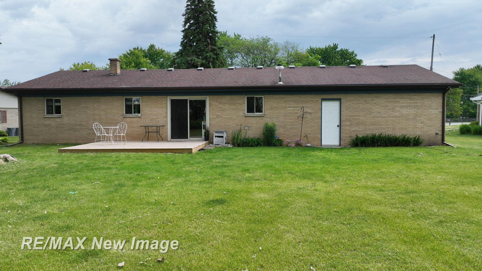 5071 Heidi Lane, Saginaw, MI 48604 — Photo 27