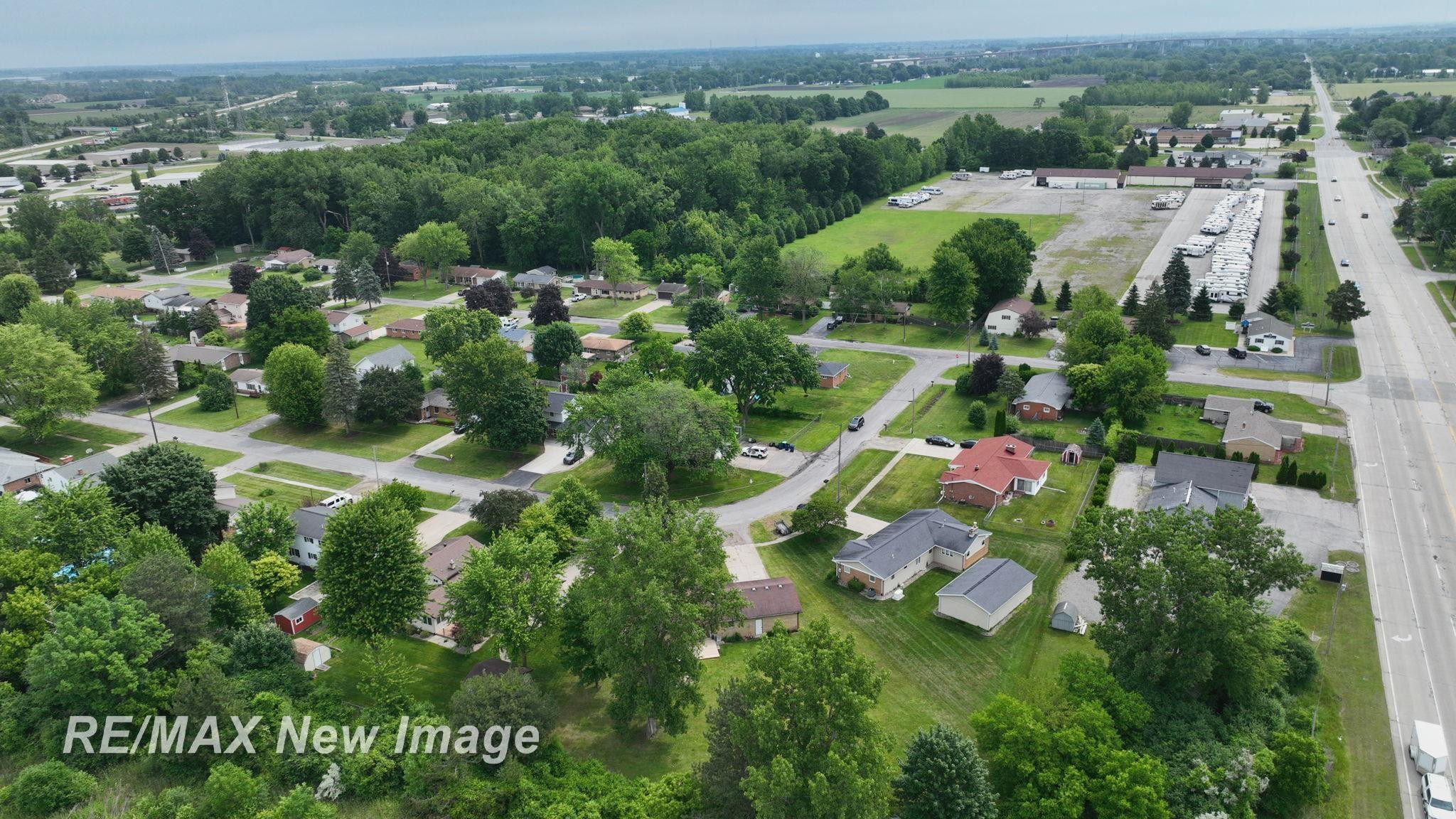 5071 Heidi Lane, Saginaw, MI 48604 — Photo 35