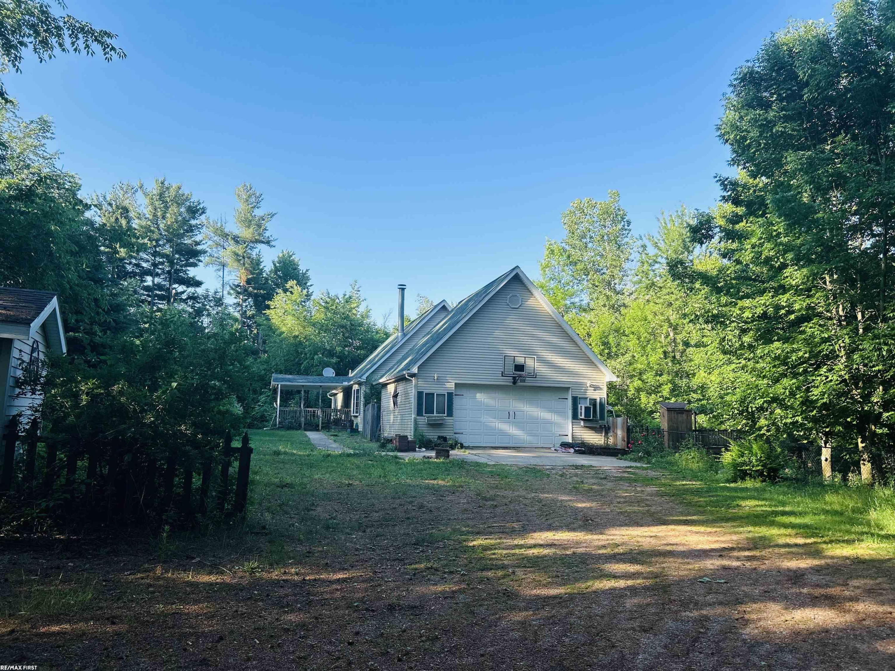 6553 Mayville Road, Clifford, MI 48727 — Photo 3
