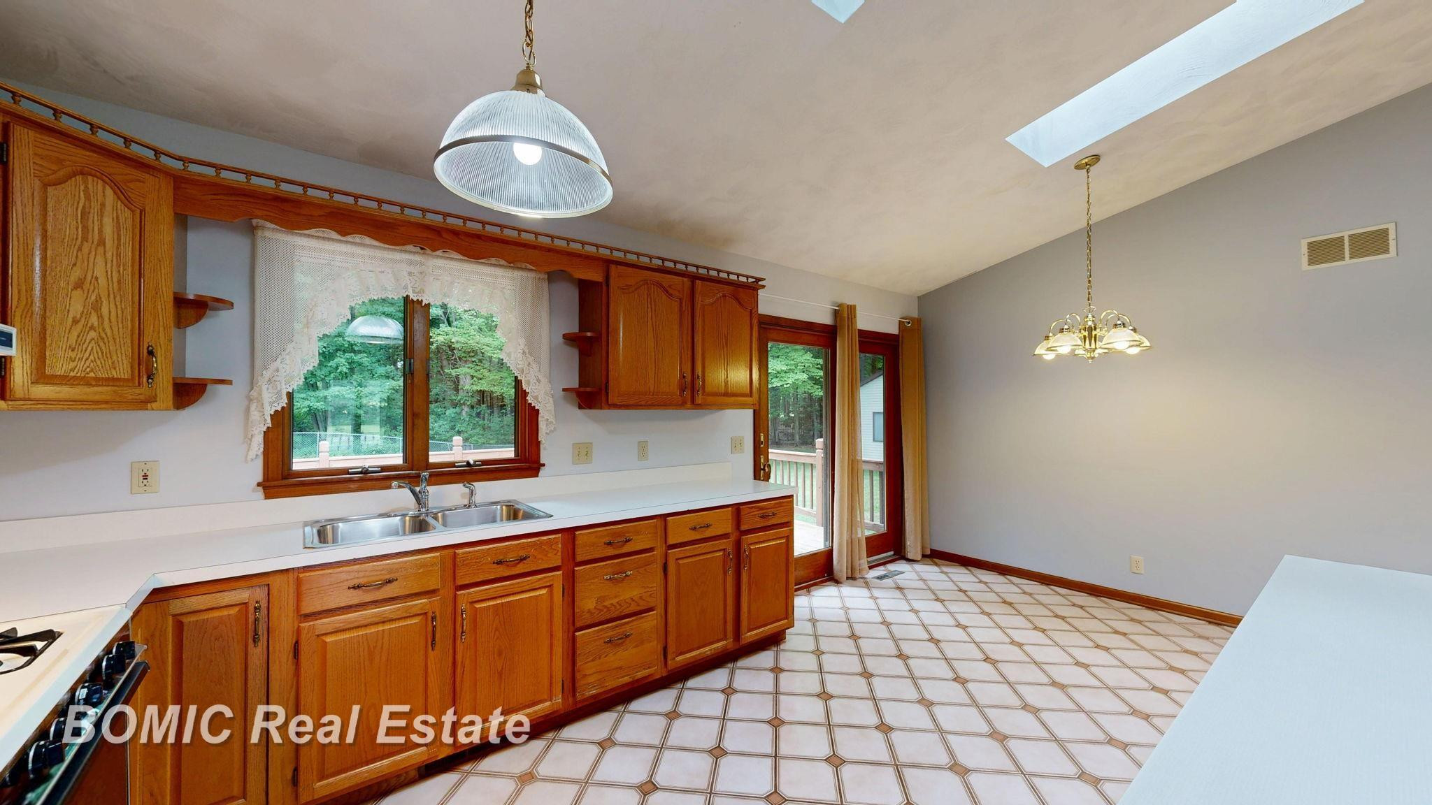 3590 Airport Road, Bridgeport, MI 48722 — Photo 2