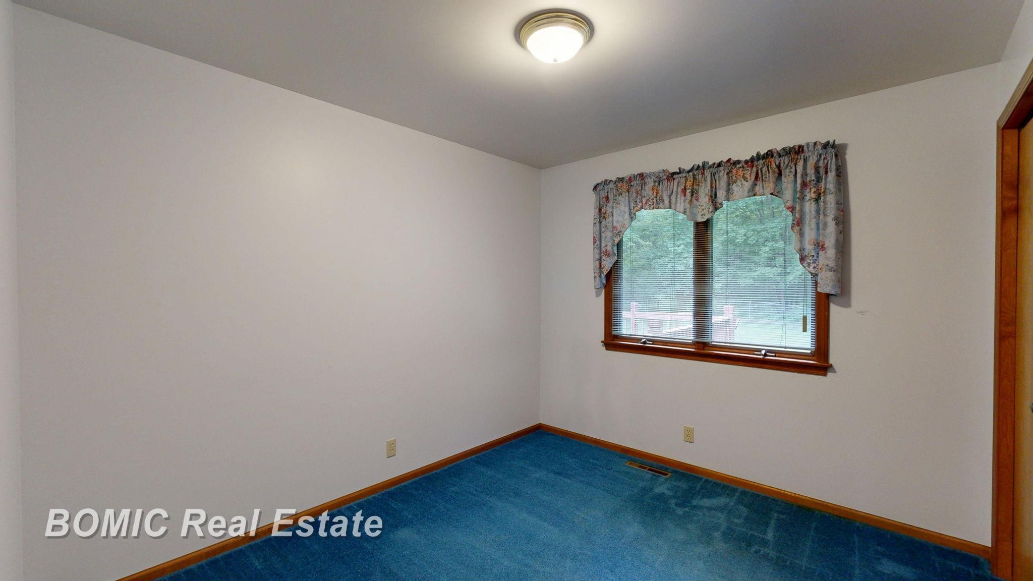 3590 Airport Road, Bridgeport, MI 48722 — Photo 15