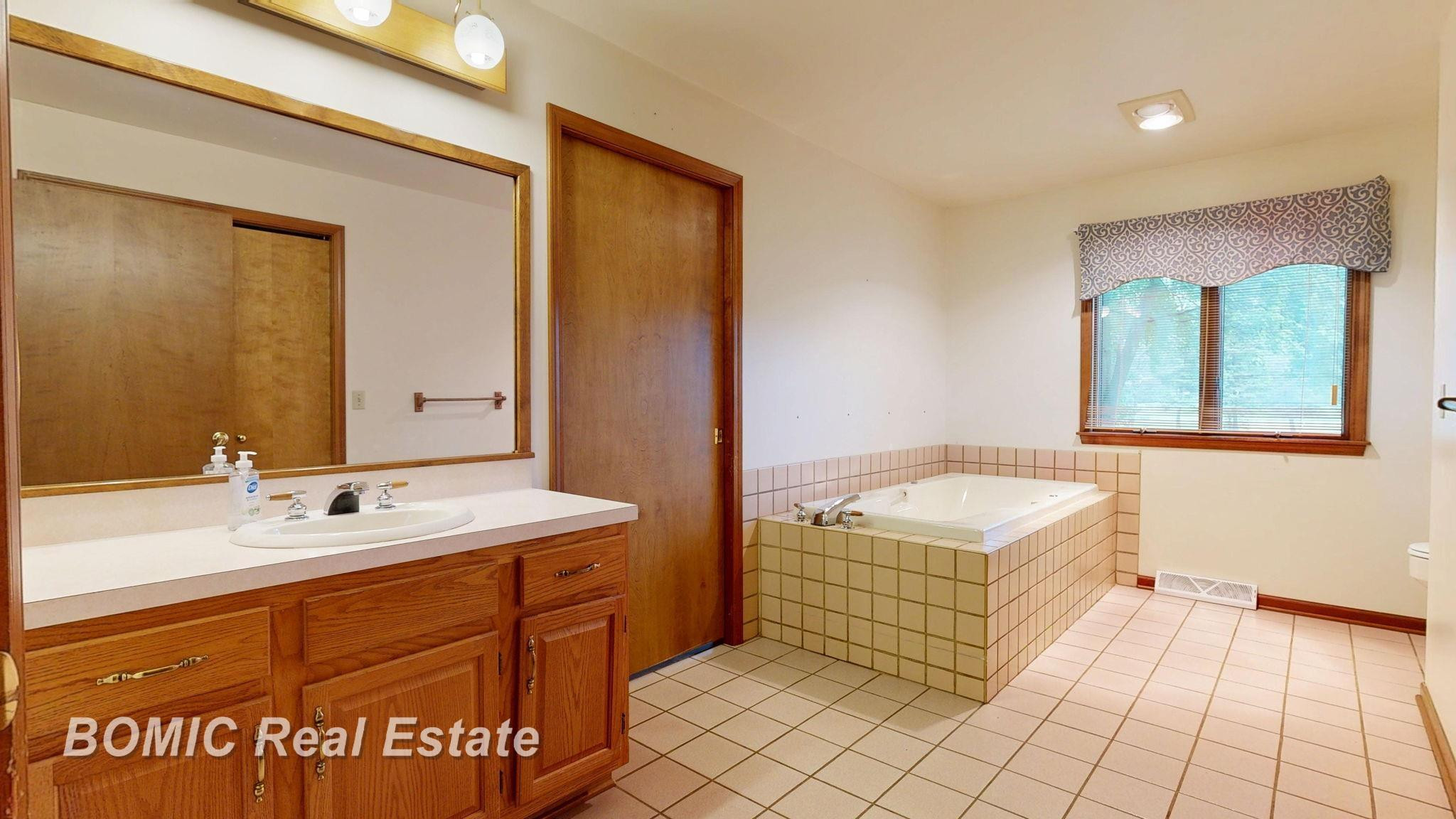 3590 Airport Road, Bridgeport, MI 48722 — Photo 23