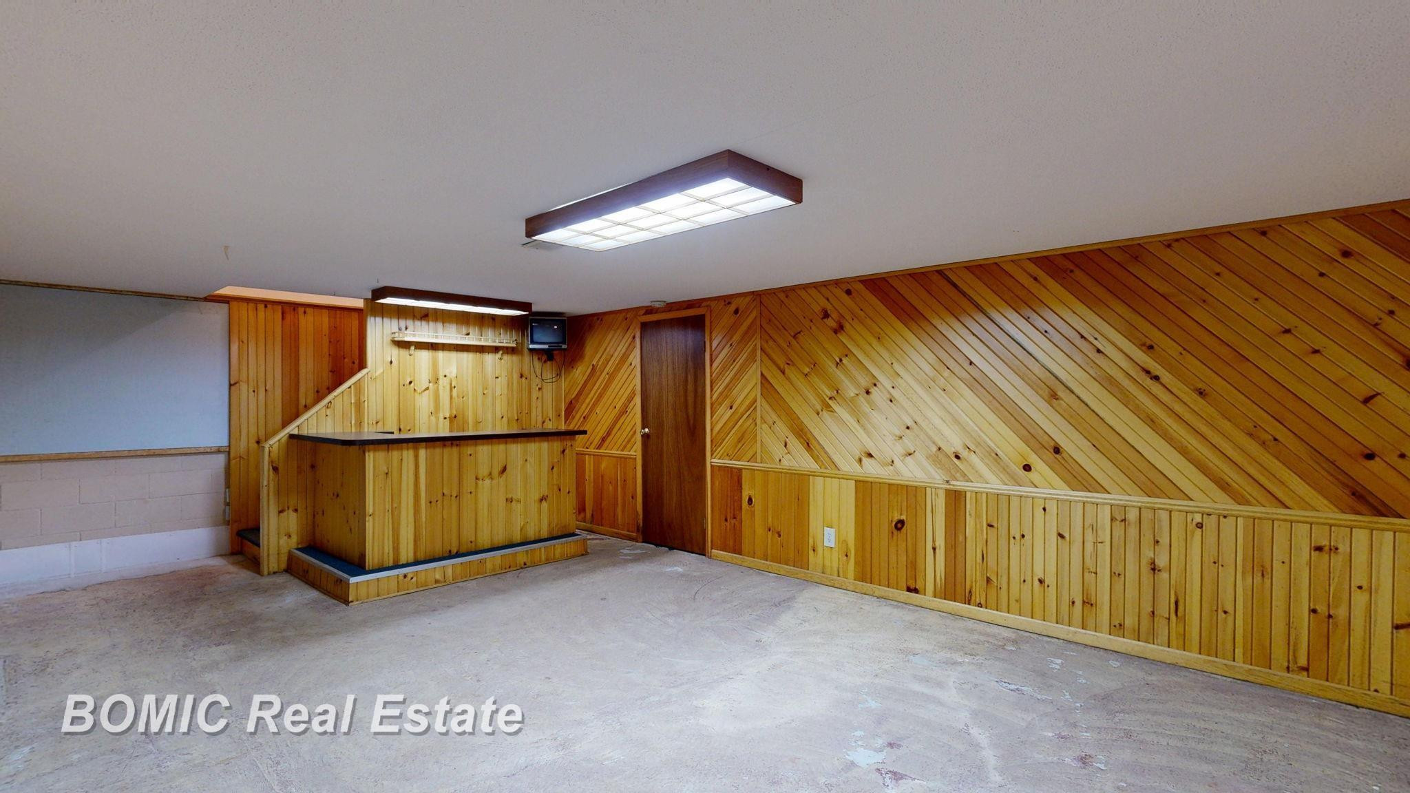 3590 Airport Road, Bridgeport, MI 48722 — Photo 24