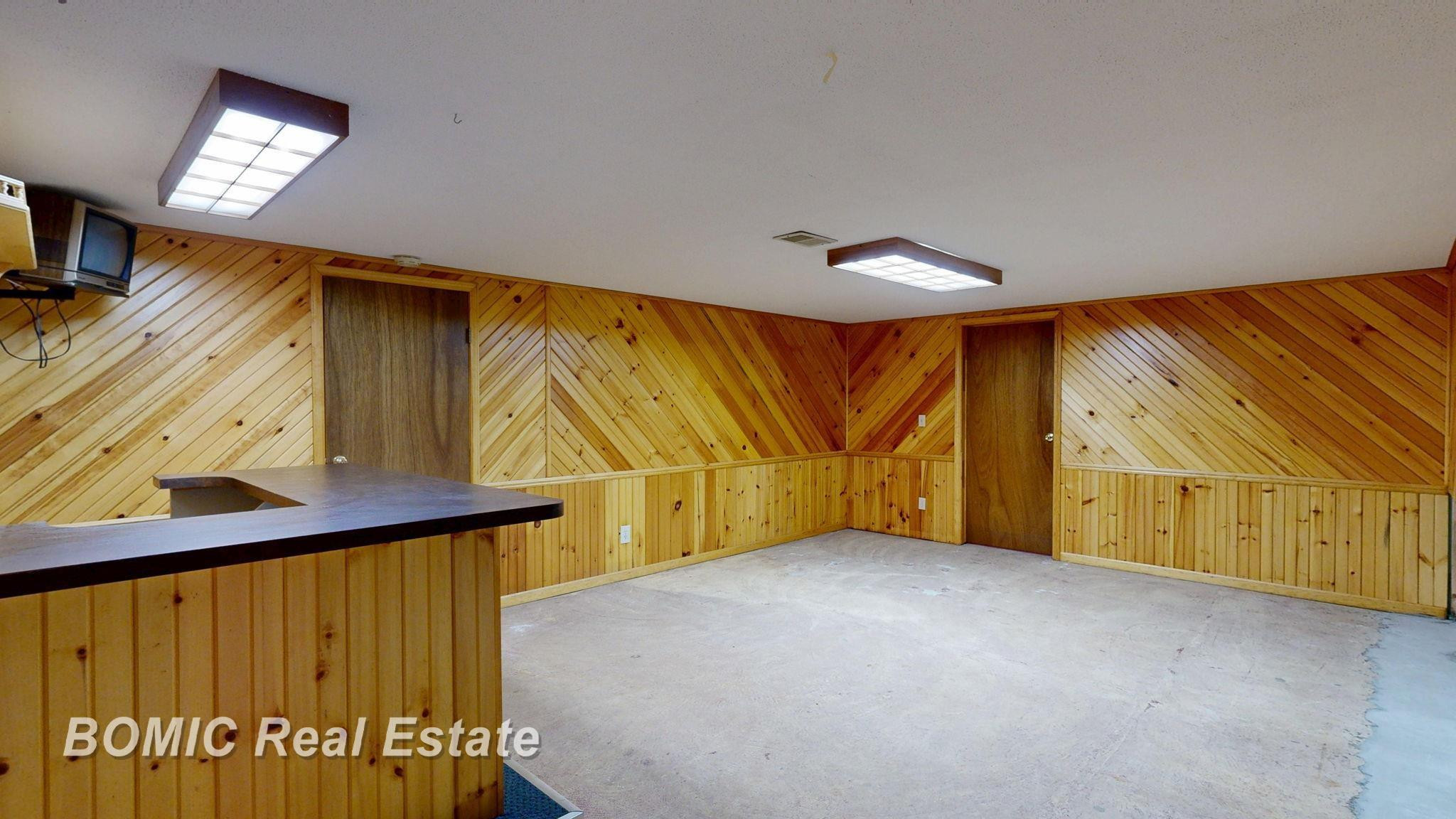 3590 Airport Road, Bridgeport, MI 48722 — Photo 25